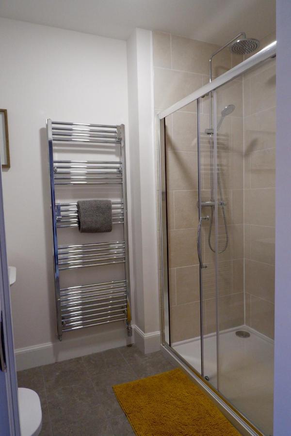 No 7 Quiet, Two Bedroom Ground Floor Flat In Tornagrain Great For Early Airport Departures Or Late Flights Dalcross ภายนอก รูปภาพ